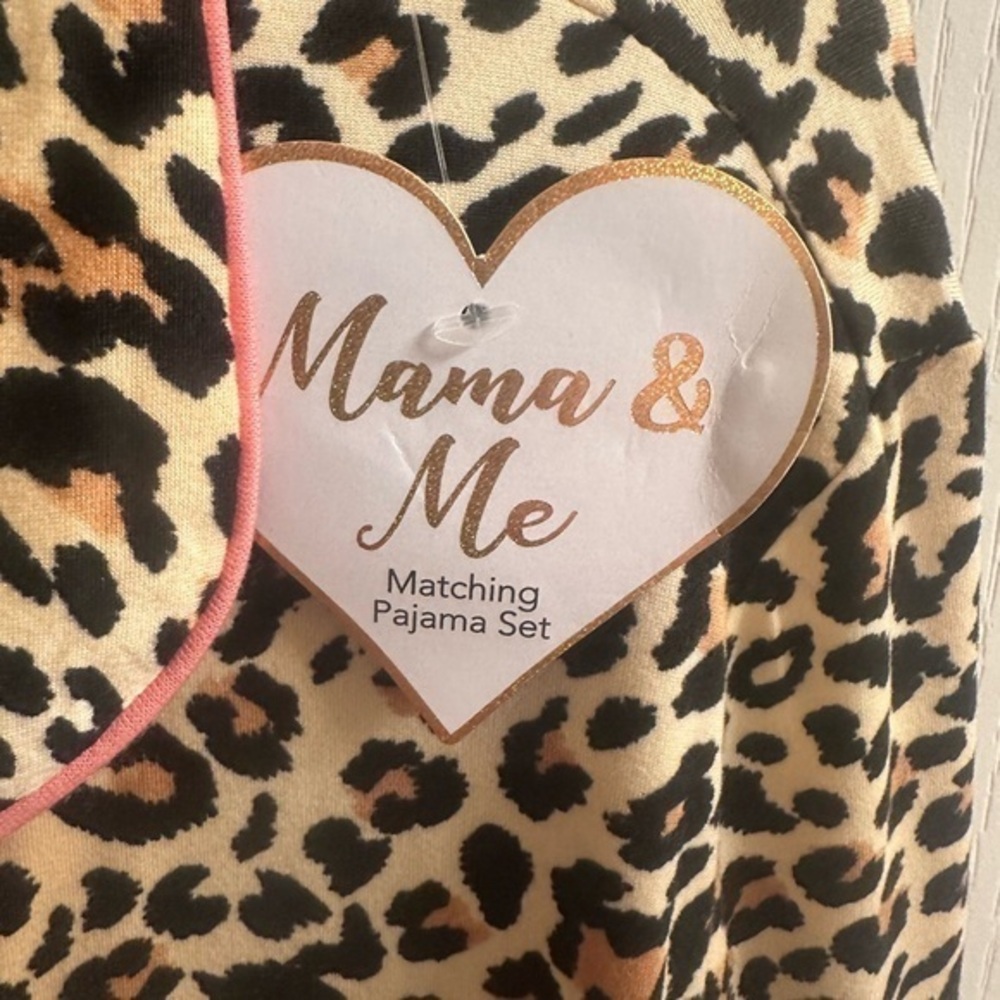 2 Pair MATCHING Mama & Me Leopard Pajama Set!